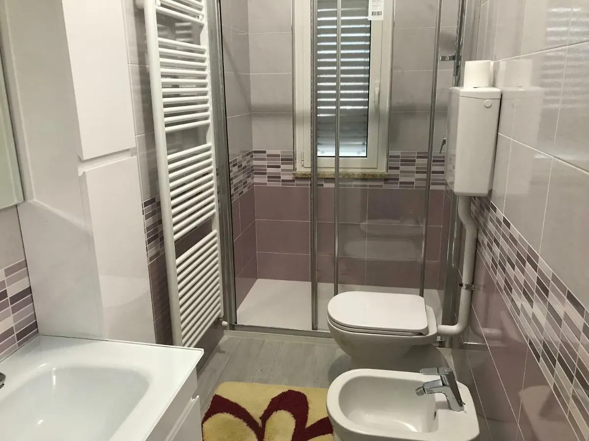 Casa Vacanza Shanaia 皮特拉利古 意大利